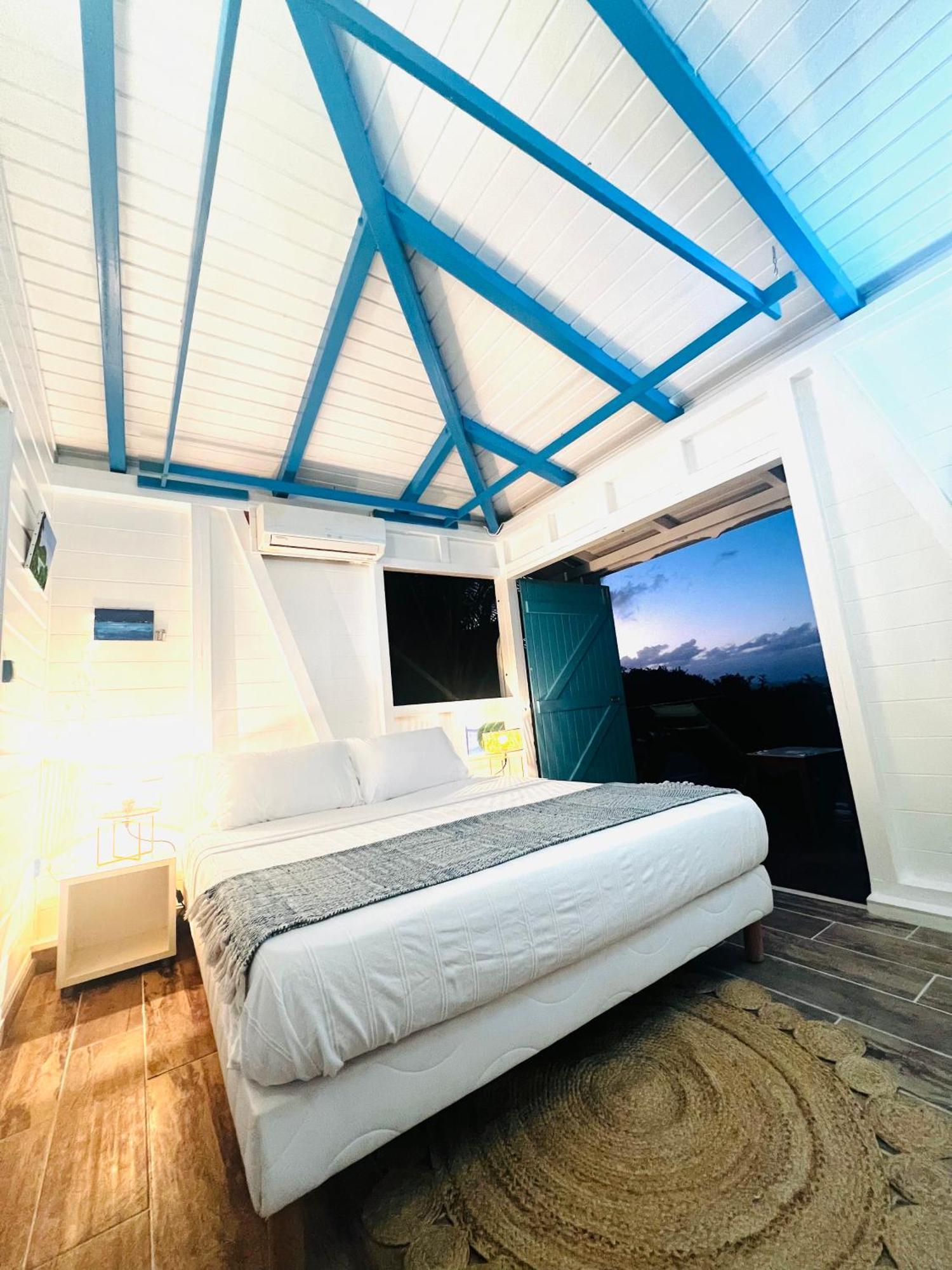 Vue Mer/3Beds/Piscine/Wifi/900 Metres De La Plage Deshaies Dış mekan fotoğraf